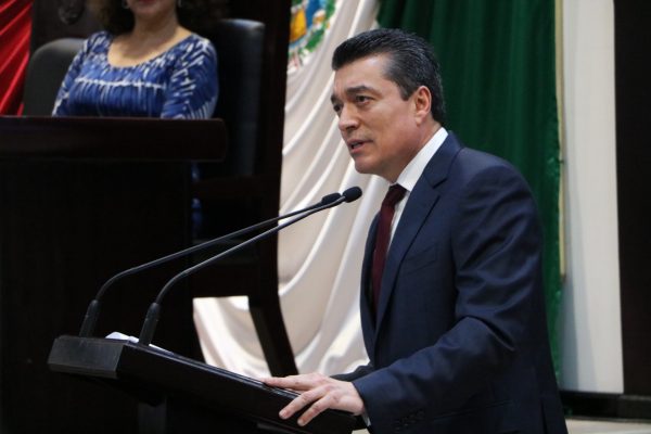 El presidente del Poder Judicial, Rutilio Escandón Cadenas presentó ante el Pleno del Congreso del Estado su Quinto Informe de Labores.