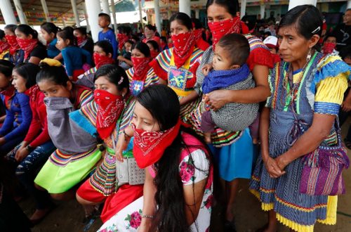 Indígenas en la comunidad zapatista La Realidad en Chiapas. Foto Víctor Camacho/ archivo