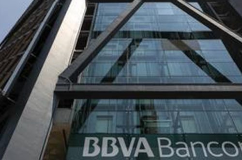 Al menos 22 bancos obtuvieron conmutaciones por 371 millones 821 mil 80 pesos. Foto/Alfredo Domínguez / Archivo