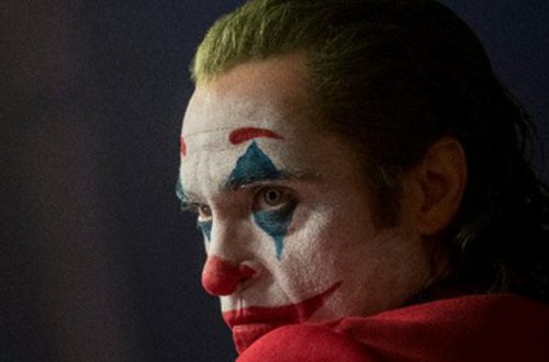 El actor Joaquin Phoenix, caracterizado de ‘Joker’, en una escena de la cinta del mismo nombre. Foto Niko Tavernise/Warner Bros. Pictures vía AP