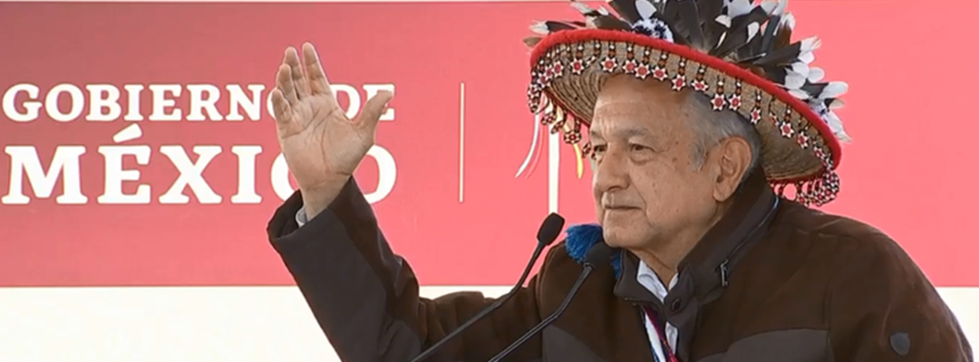 El presidente Andrés Manuel López Obrador durante el encuentro con habitantes de Mezquital, Durango. Fotograma tomado del video difundido por el Gobierno de México