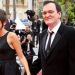 El director de cine Quentin Tarantino y su esposa la cantante israelí Daniella Pick en el Festival de Cannes. Foto Afp / Archivo