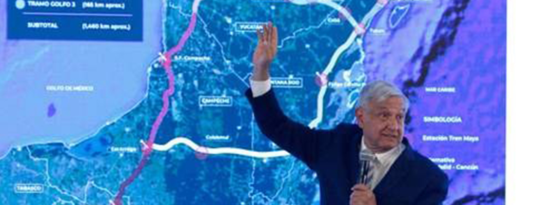 El presidente Andrés Manuel López Obrador insistió en que las comunidades por las que pasará el Tren Maya están de acuerdo con la obra. Foto Roberto García Ortiz