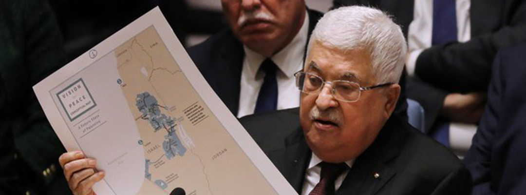"Rechazamos el plan israelí-palestino" que "pone en duda los legítimos derechos de los palestinos", dijo Mahmud Abbas. Foto Afp