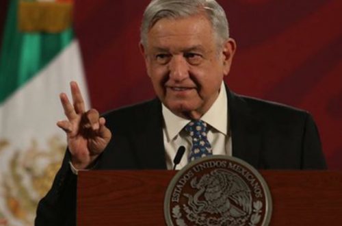 El presidente Andrés Manuel López Obrador durante conferencia matutina este 23 de abril de 2020. Foto Yazmín Ortega