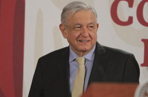 El presidente Andrés Manuel López Obrador durante la conferencia matutina en Palacio Nacional. Foto Notimex