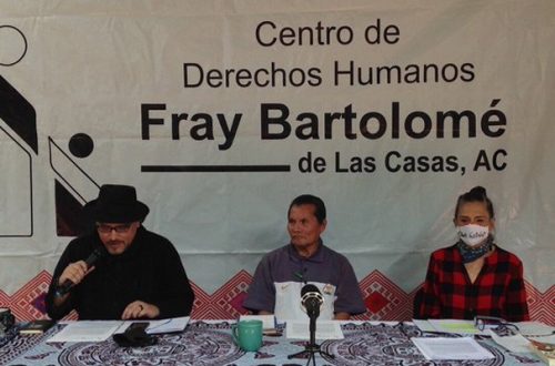 En el Centro Frayba se solicitó asistencia médica y apoyo humanitario a las comunidades indígenas en los altos de Chiapas. Foto tomada del Twitter de @CdhFrayba