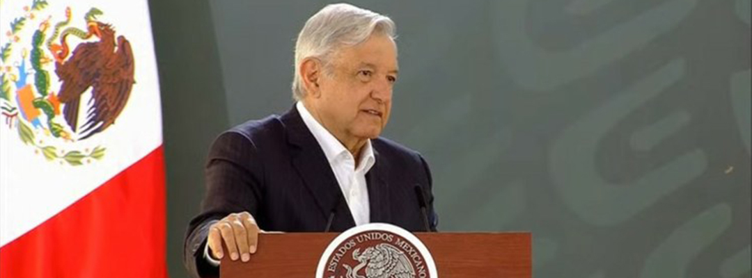 El presidente Andrés Manuel López Obrador durante su conferencia de prensa matutina realizada en Xalapa, Veracruz, el 15 de junio de 2020. Imagen tomada de la transmisión vía Youtube
