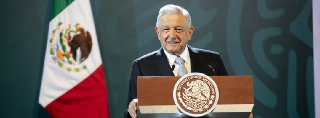 El presidente Andrés Manuel López Obrador durante su conferencia de prensa matutina realizada en el Antiguo Palacio del Ayuntamiento, en la Ciudad de México, el 24 de junio de 2020. Foto cortesía del Gobierno capitalino