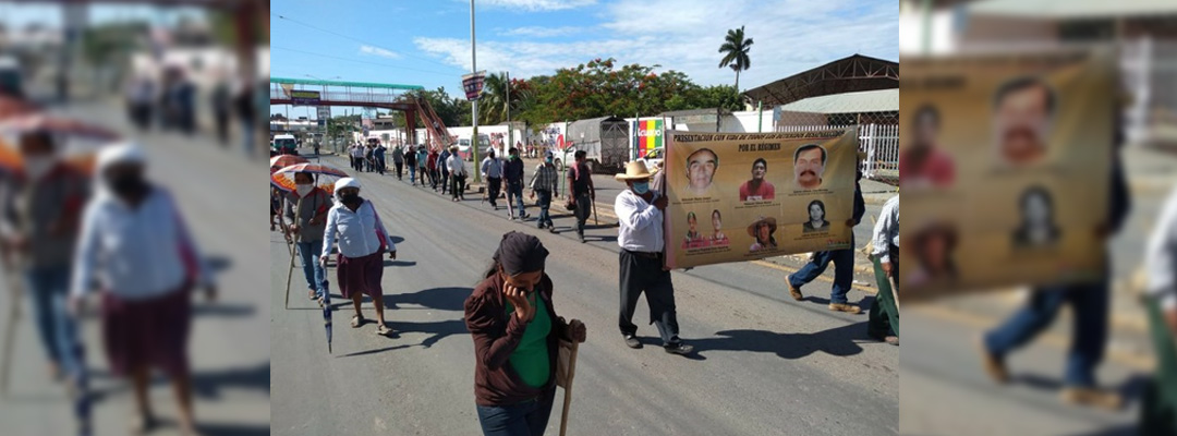 Marcha del Fdomez y el FSLN en Hidalgo para exigir la localización de desaparecidos políticos. Foto Juan Ricardo Montoya