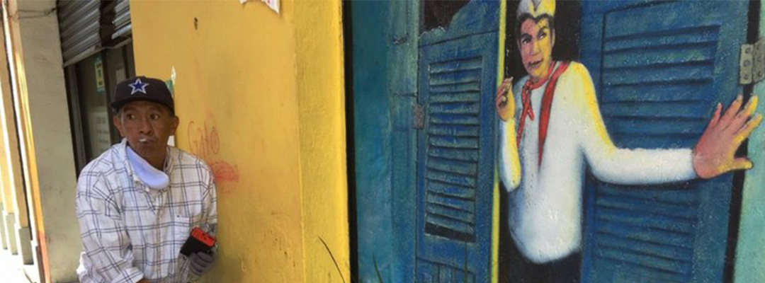 Un bolero se encuentra a la espera de un cliente durante el marco del semáforo epidemiológico naranja, al sur de la Ciudad de Mexico, el 7 de julio de 2020. Foto Cristina Rodríguez