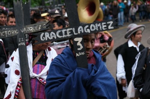 La organización Sociedad Civil Las Abejas de Acteal conmemoró 22 años de la masacre perpetrada en 1997. Foto Isabel Mateos / Archivo