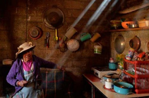 Alrededor de 25 millones de mexicanos que están expuestos al humo de leña en comunidades rurales, son altamente vulnerables al Covid-19. Foto: Cuartoscuro