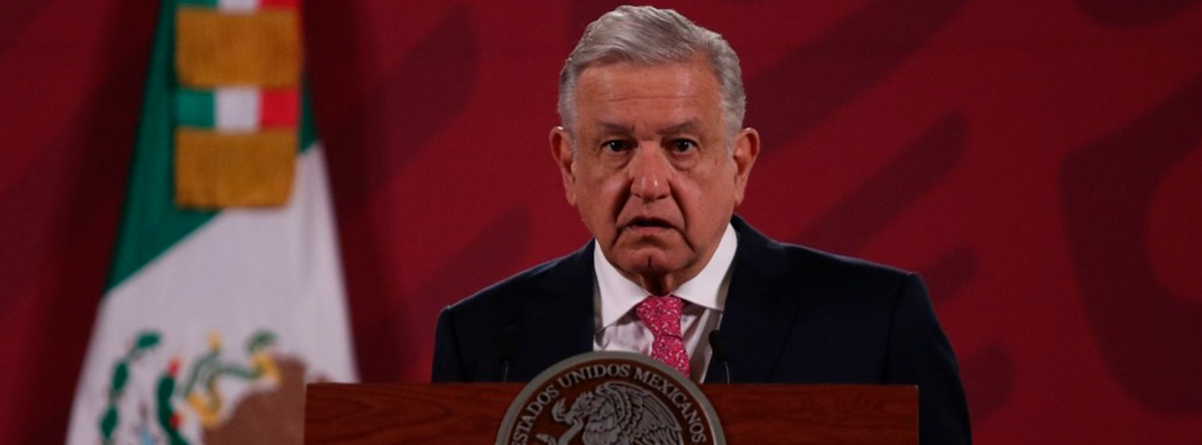 El presidente de la República Mexicana Andrés Manuel López Obrador durante su conferencia matutina en Palacio Nacional, en la Ciudad de México, el 30 de septiembre de 2020. Foto Cuartoscuro