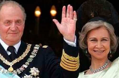 El rey de España, Juan Carlos I, y su esposa, Sofía, en imagen de archivo. Foto Afp