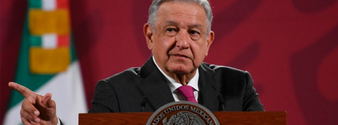 El presidente de México, Andrés Manuel López Obrador, durante su conferencia matutina en Palacio Nacional, en la Ciudad de México, el 9 de noviembre de 2020. Foto Cuartoscuro