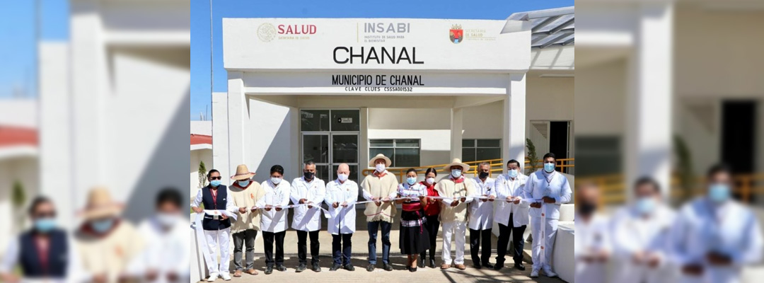 En el municipio chiapaneco de Chanal se inauguró hoy un Centro de Salud con Hospitalización, así como la Casa Materna. Foto La Jornada