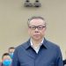 El ex banquero Lai Xiaomin fue condenado a muerte en China por recibir 260 millones de dólares en sobornos, tras una confesión pública por televisión. Foto Afp