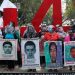 Padres de los 43 normalistas desaparecidos y organizaciones solidarias participaron en la Acción por Ayotzinapa en el antimonumento en la avenida Reforma, el 26 de enero de 2021. Foto José Antonio López