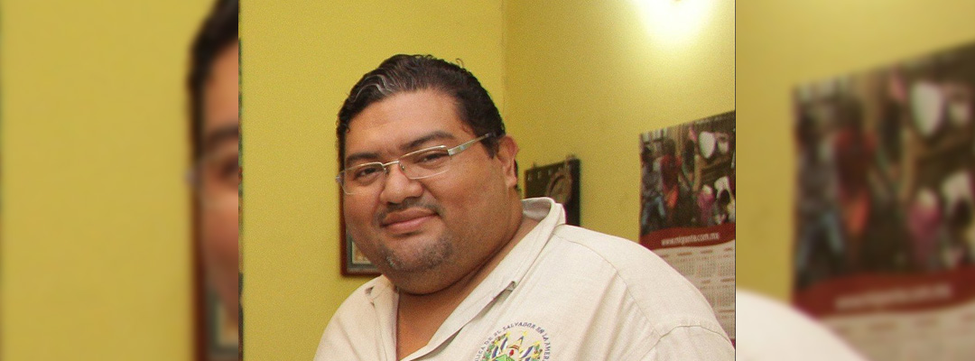 Azúcar Hernández llevaba poco más de cinco años como cónsul de El Salvador en Tapachula.