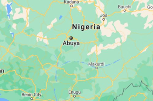 En Imo, estado de Nigeria, más de 1, 800 internos de una prisión se dieron a la fuga luego de un ataque armado. Foto Google Maps