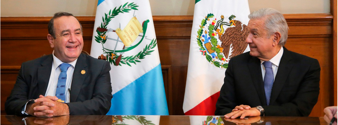El presidente Andrés Manuel López Obrador se reunió con su homólogo de Guatemala, Alejandro Giammattie en Palacion Nacional. Foto @lopezobrador_
