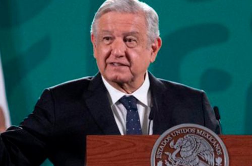 En su llamado a convertir a la sociedad en algo mucho mejor, el presidente Andrés Manuel López Obrador aseguró que ser aspiracionista produce mucha infelicidad