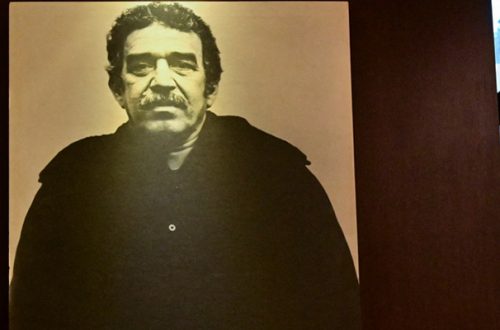 Un retrato del fallecido escritor colombiano y Premio Nobel de Literatura, Gabriel García Márquez, en su estudio en la Ciudad de México, el 18 de octubre de 2021. Foto Afp