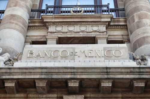 La sede del Banco de México en la capital del país. Foto Roberto García Ortiz / Archivo