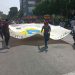 Más de cien alumnos de la normal Manuel Larráinzar marcharon en calles de Tuxtla Gutiérrez, Chiapas. Foto La Jornada