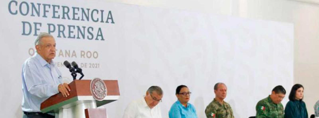 El presidente Andrés Manuel López Obrador durante su conferencia matutina en Quintana Roo. Foto: Presidencia