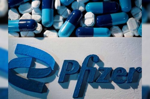 Pfizer comenzó a desarrollar su medicamento anticovid en marzo de 2020, el primero diseñado específicamente contra el coronavirus. Foto: Reuters