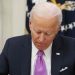 El presidente de Estados Unidos, Joe Biden, promulga la Ley Emmett Till, que tipifica como crimen de odio los linchamientos. Foto Afp/Archivo