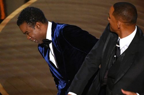 La Academia condenó la bofetada de Will Smith a Chris Rock anoche, en la ceremonia de los Oscar. Foto Afp
