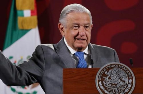 El presidente Andrés Manuel López Obrador durante la conferencia de prensa matutina en Palacio Nacional, el 3 de marzo de 2022. Foto Roberto García Ortiz