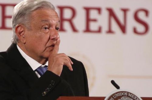 En la conferencia matutina desde Palacio Nacional, el presidente López Obrador dijo hoy que al asumir el cargo en 2018 las tasas de interés estaban en 8.5 por ciento. Foto José Antonio López