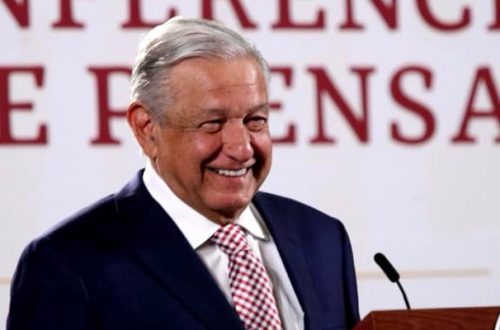 El presidente de México, Andrés Manuel López Obrador, durante su conferencia matutina en Palacio Nacional, en la Ciudad de México, el 27 de junio de 2022. Foto María Luisa Severiano
