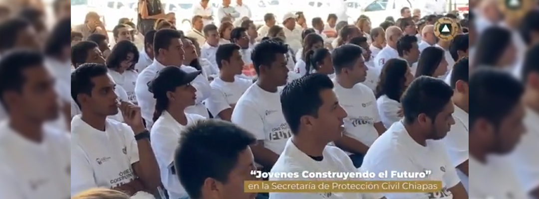 Beneficiarios del programa Jóvenes construyendo al futuro en Chiapas