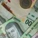 El peso mexicano registra una depreciación de 0.26 por ciento o 5.1 centavos. Foto La Jornada