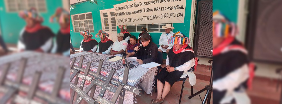 Pie de Foto.- Integrantes de la Asociación Civil Las Abejas, en Chiapas, denunciaron que la SCJN protegió a los autores de la matanza de Acteal en 1997. Foto La Jornada