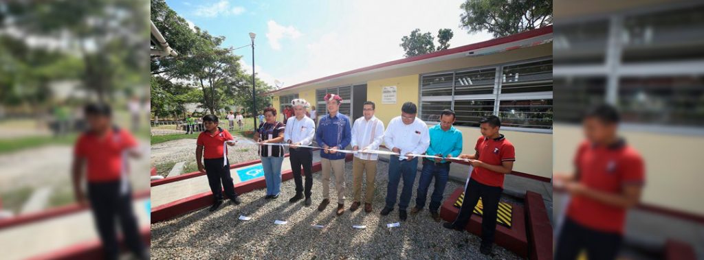 Inauguró Rutilio Escandón infraestructura educativa en Ocozocoautla