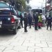 Pie de Foto.- Una banda de delincuentes que circulan en moto mantiene asolado el municipio de San Cristóbal de las Casas, Chiapas. Foto La Jornada
