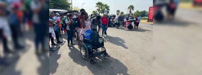 Pie de Foto.- Esta es la segunda caravana de este 2024 que parte de la frontera sur de México. Foto Édgar H. Clemente