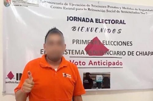 Pie de Foto.- Personas en prisión preventiva ejercieron su voto en penales de Chiapas. Foto tomada del video publicado en X @ssypcchiapas