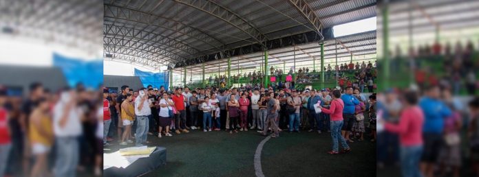 Pie de Foto. - Campamento de desplazados en el municipio de Yajalón. Foto Cuartoscuro