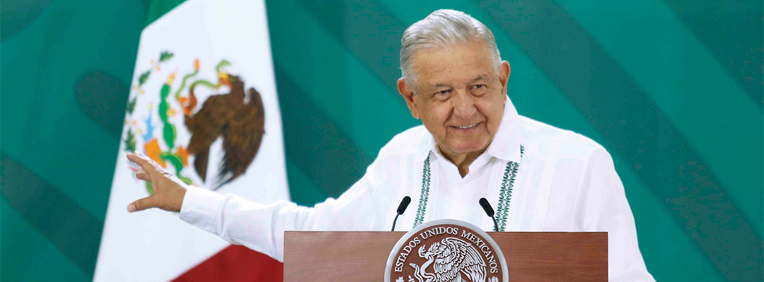 El presidente Andrés Manuel López Obrador durante su conferencia matutina realizada en Isla Mujeres, Quintana Roo, el 29 de abril de 2022. Foto cortesía Presidencia
