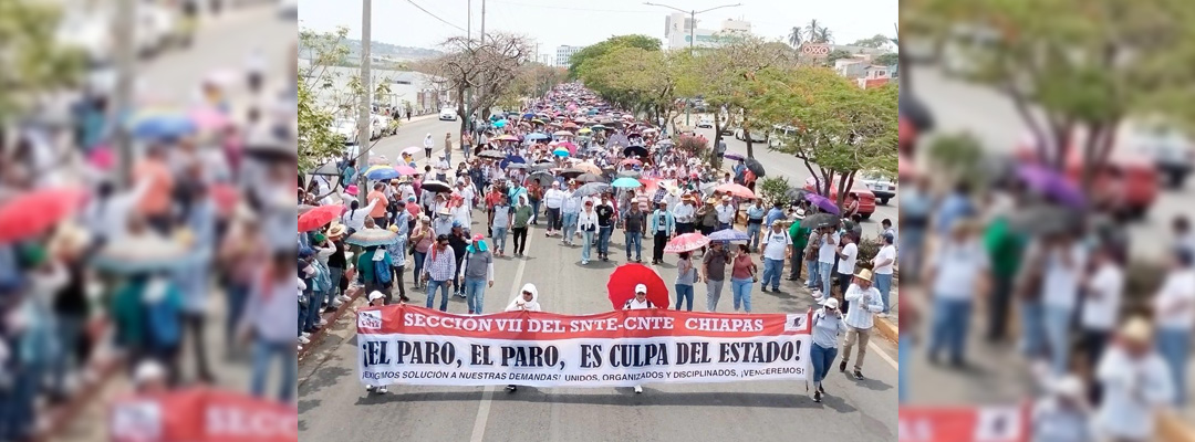 Pie de Foto.- Protesta de la Sección 7 del SNTE adherida a la CNTE en Tuxtla Gutiérrez, Chiapas. Foto 'La Jornada'