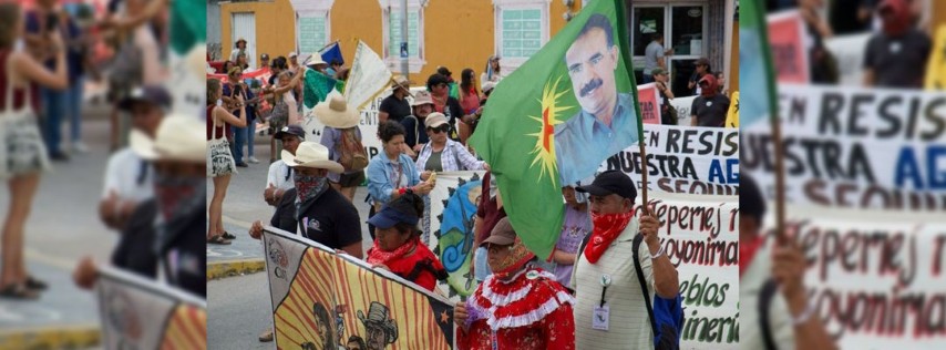 Pie de Fito.- Caravana ‘El sur resiste’ durante su paso por un tramo en donde se construye el Tren Maya, en el estado de Quintana Roo. Foto Cuartoscuro