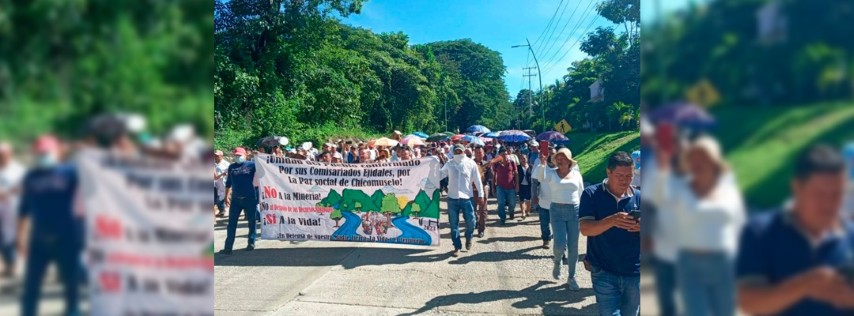 Pie de Foto.- Habitantes de Chicomuselo, Chiapas, piden la intervención del Estado mexicano para combatir la violencia generada por grupos rivales del crimen organizado. Foto ‘La Jornada