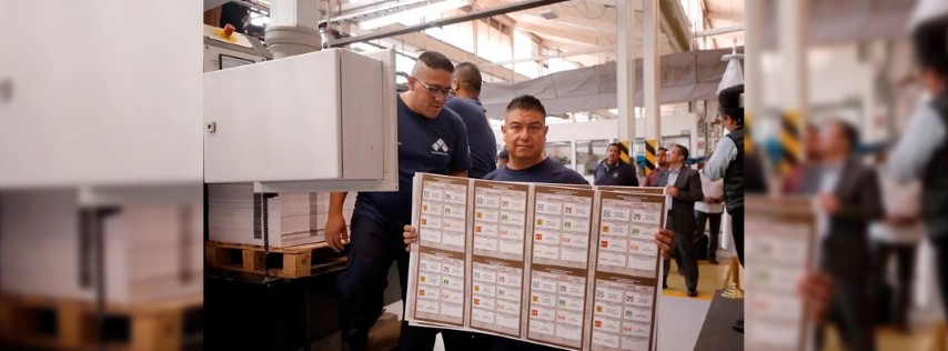 Pie de Foto.- Impresión de las boletas electorales, en los Talleres Gráficos de México. Foto María Luisa Severiano /Archivo